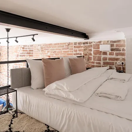 Apartment Rentplanet - Ruska